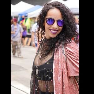 Meet your Posher, Brittany